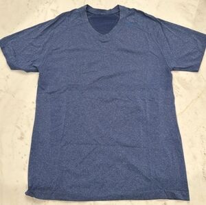 Lululemon Men's Metal Vent Tech V Neck Short Sleeve M